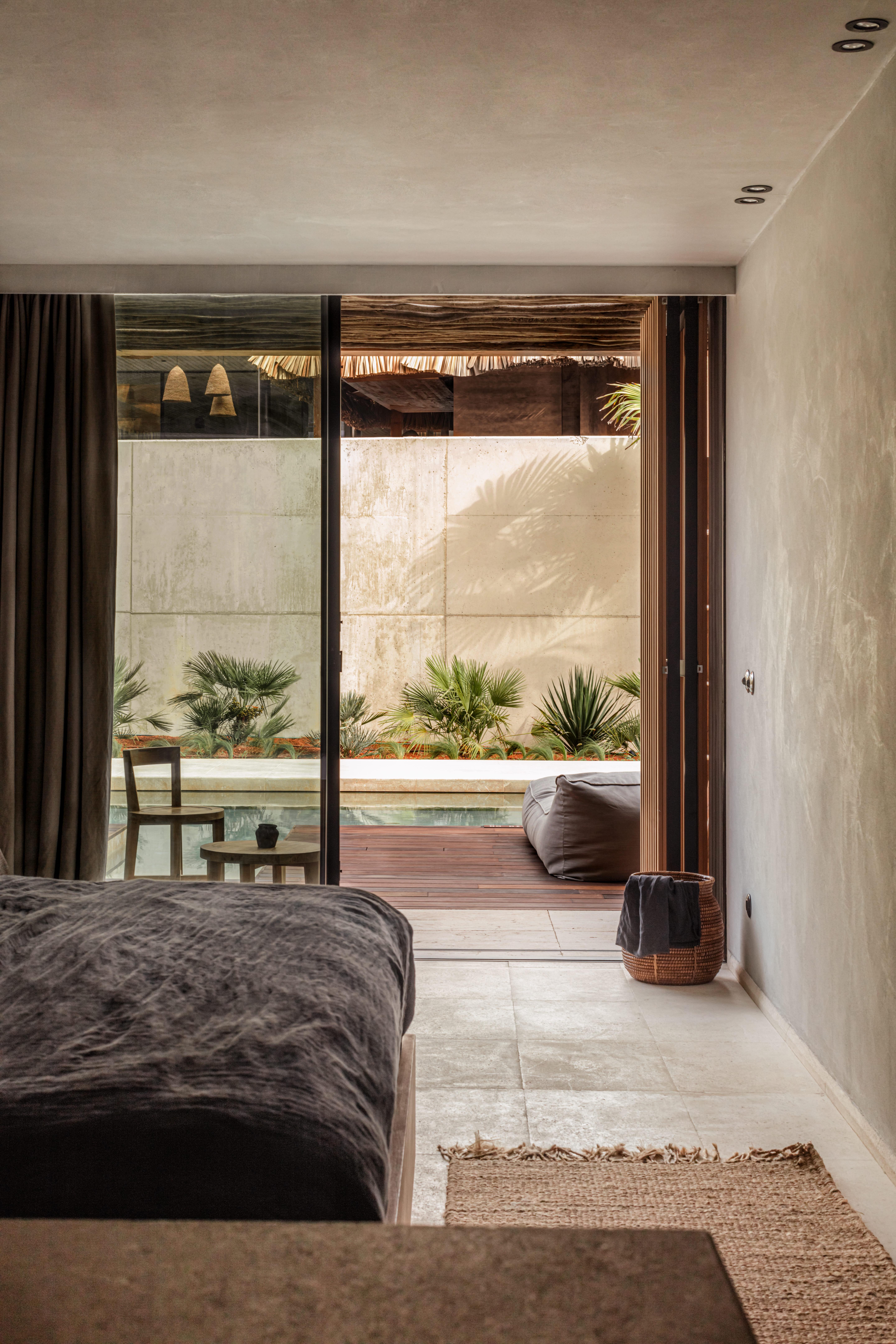 Hotel Oku Ibiza (Adults Only) Sant Antoni de Portmany Esterno foto The interior of a suite at the hotel